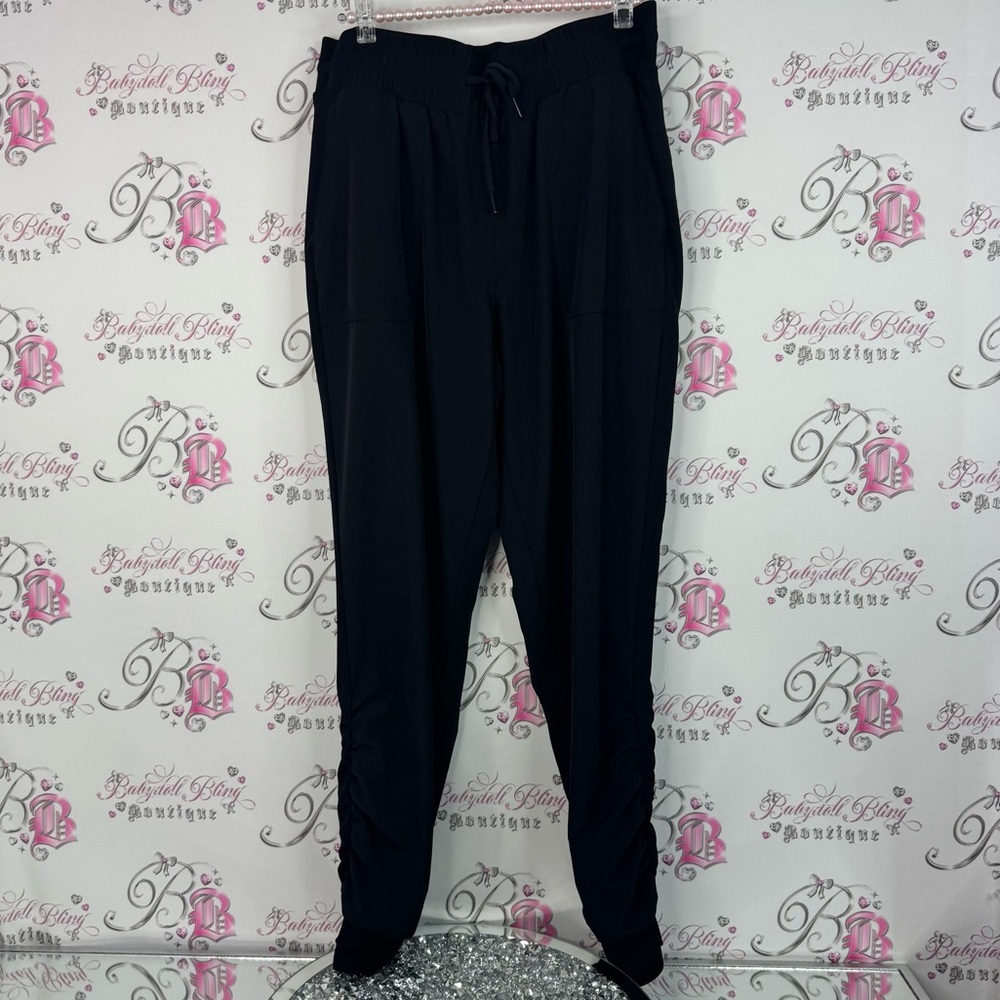 Mondetta joggers Black Athletic Pants stretchy comfy silver logo tie waist